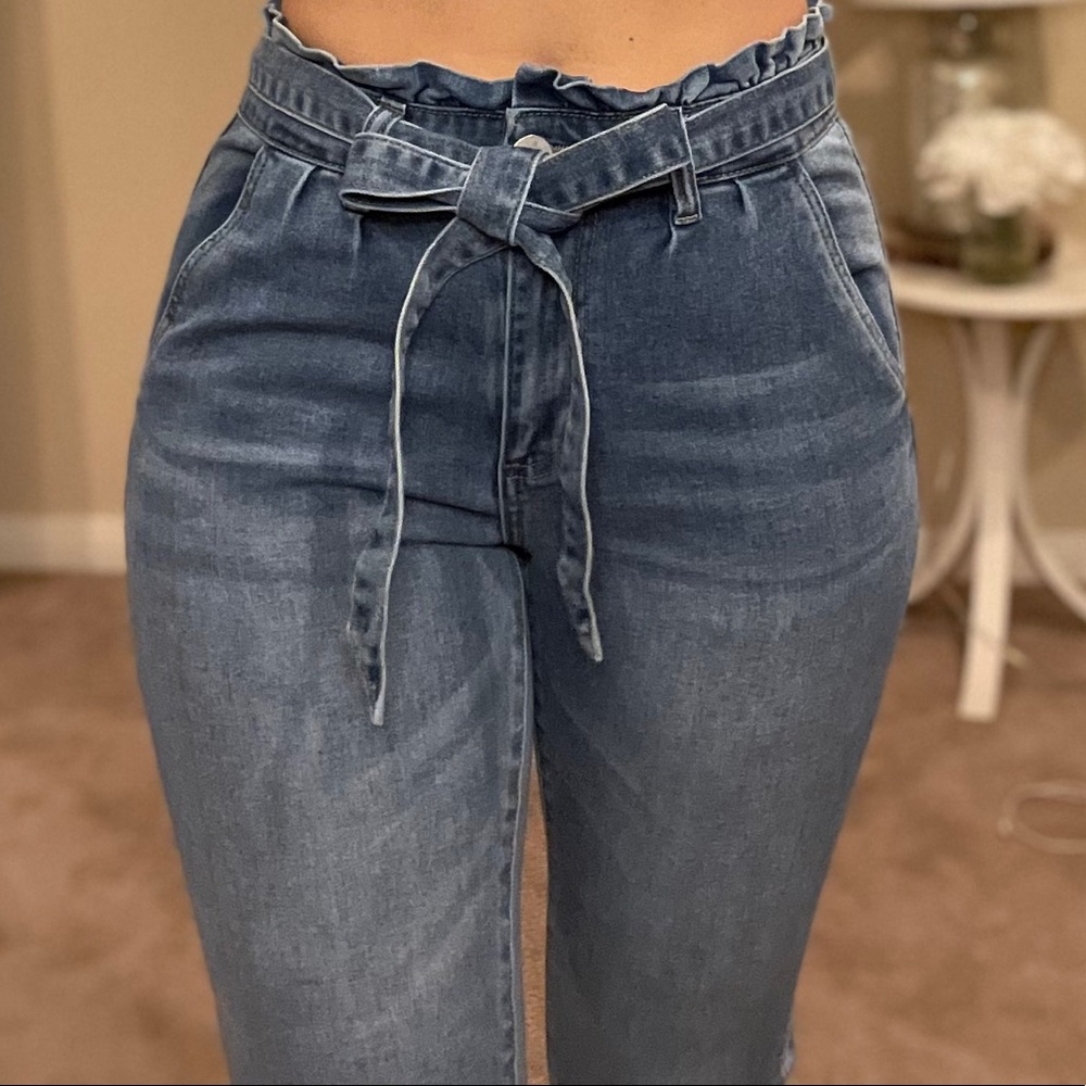 Frill & Tie Mom Jeans